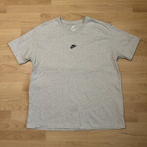 The Nike Tee Men's Embroidered Center Logo Heavy Crewneck T Shirt Gray Size XXL